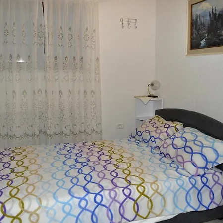 House Monte Maggiore Holiday home Paz